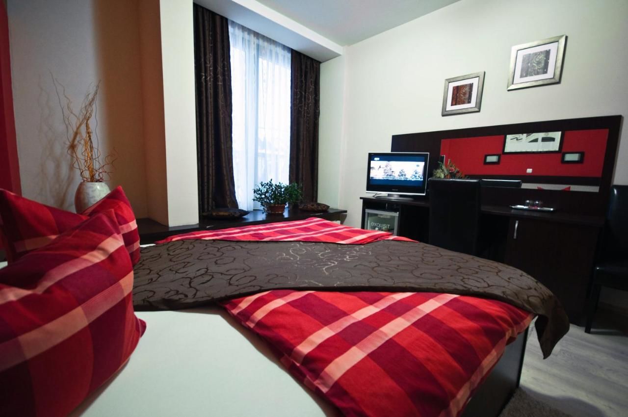 Отель Hotel Sheriff Бистрица-27