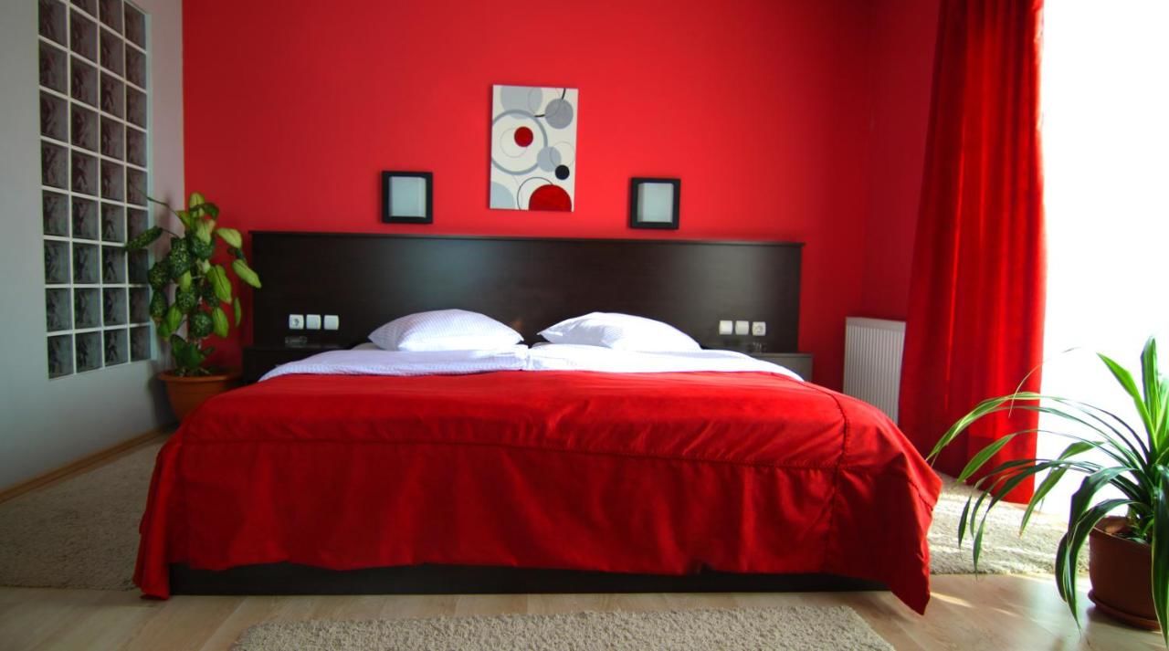 Отель Hotel Sheriff Бистрица-30