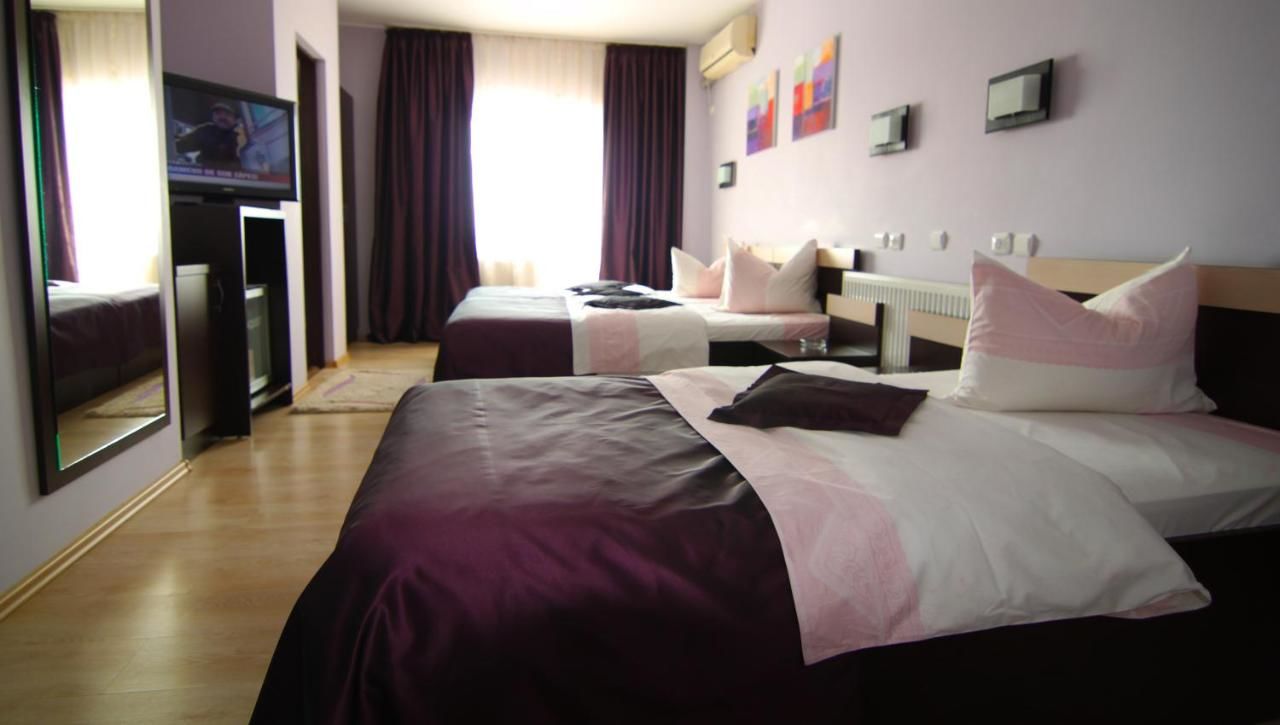 Отель Hotel Sheriff Бистрица-31