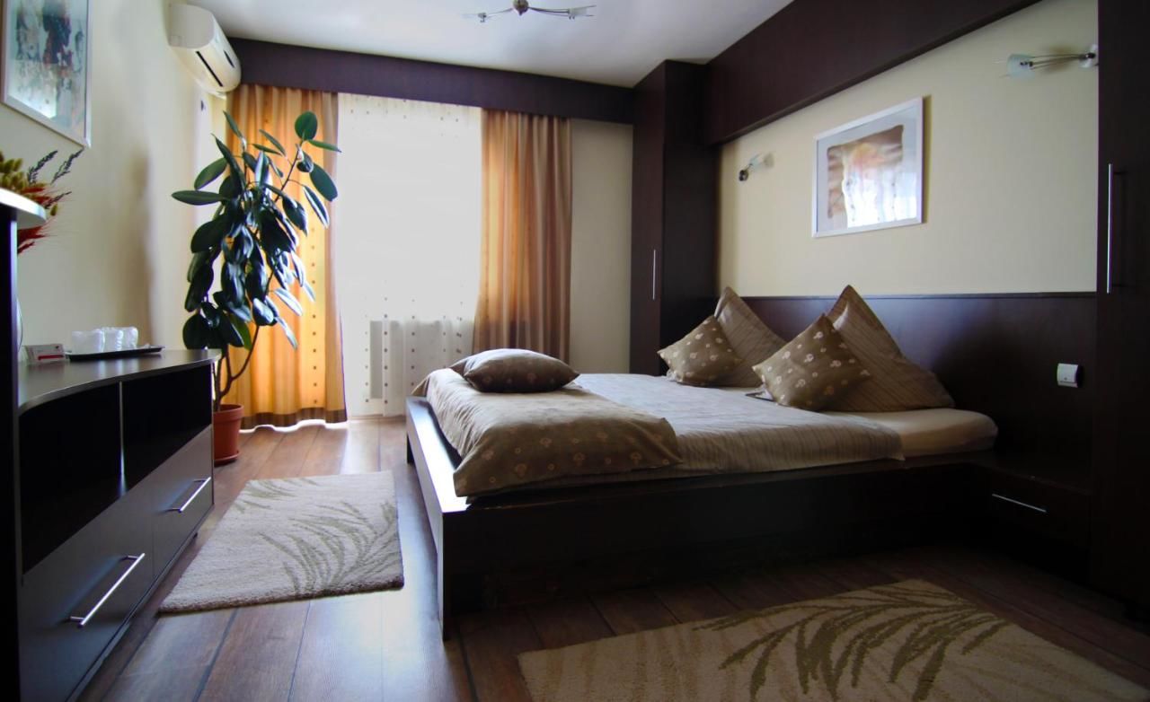 Отель Hotel Sheriff Бистрица-41