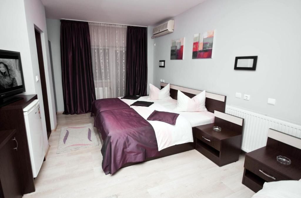 Отель Hotel Sheriff Бистрица-52
