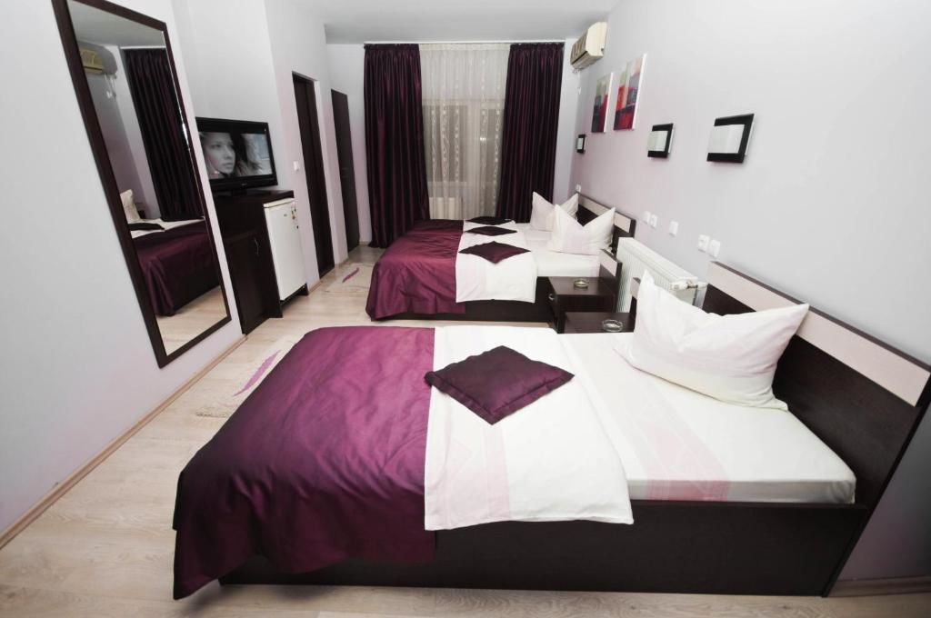 Отель Hotel Sheriff Бистрица-54
